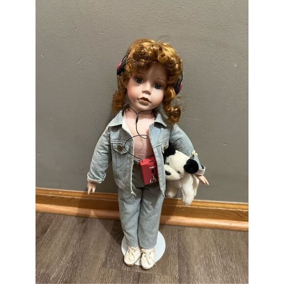 Vintage RCA Baby’s Dream Collection Porcelain Doll with Dog and Headphones 18” - Picture 1 of 13